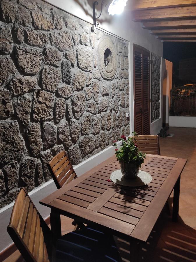 Holiday Home Mennulita Lipari  Eksteriør billede